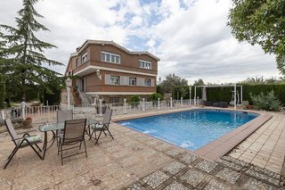 Chalet en venta en Carretera de Granada-La Alcazaba en Alhendín