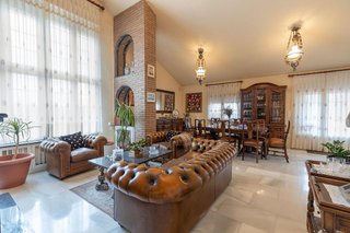 Chalet en venta en Carretera de Granada-La Alcazaba en Alhendín