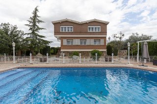 Chalet en venta en Carretera de Granada-La Alcazaba en Alhendín