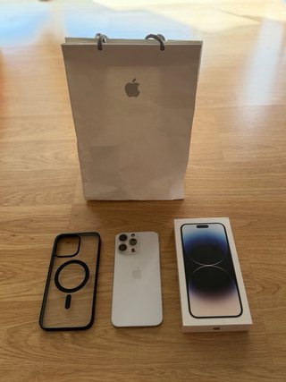 iPhone 14 Pro Max 256GB Silver.