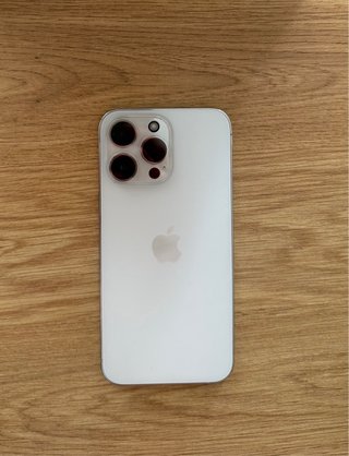 iPhone 14 Pro Max 256GB Silver.