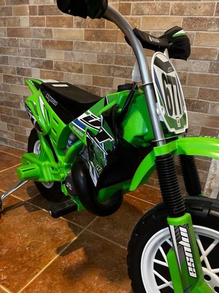 Moto Eléctrica Infantil Injusa 677