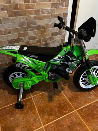 Moto Eléctrica Infantil Injusa 677