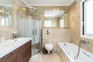 Casa adosada en venta en Costabella en Marbella