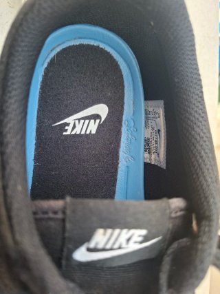 Zapatillas Nike Negras y Blancas