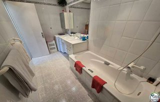 Piso en venta en Empuriabrava en Castelló d´Empúries