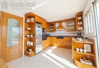 Casa adosada en venta en Martorell