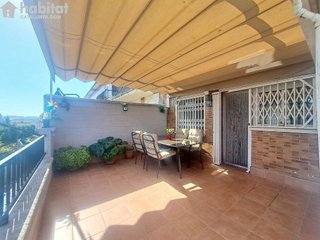 Casa adosada en venta en Martorell
