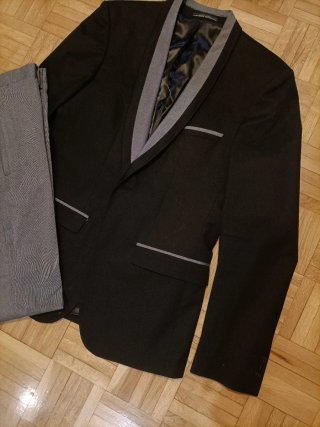 Traje Zara Man negro y gris