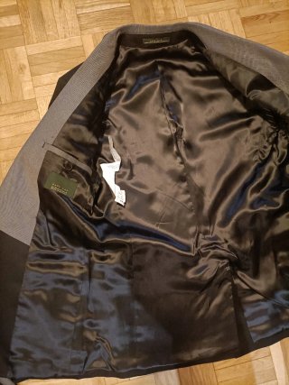 Traje Zara Man negro y gris