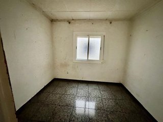 Piso en venta en Creu de Barberà en Sabadell