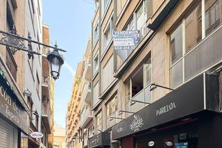Piso en venta en Centro en Elche