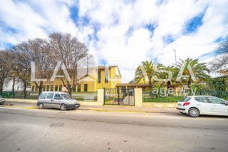 Piso en venta en Centro - Doña Mercedes en Dos Hermanas
