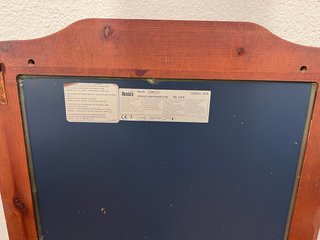 Espejo de madera marrón