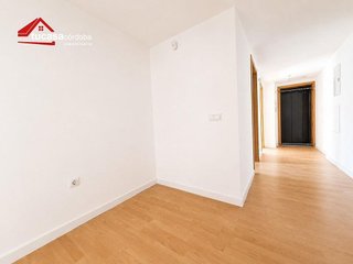 Piso en venta en Poniente-Norte - Miralbaida - Parque Azahara en Córdoba