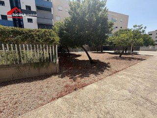 Piso en venta en Poniente-Norte - Miralbaida - Parque Azahara en Córdoba