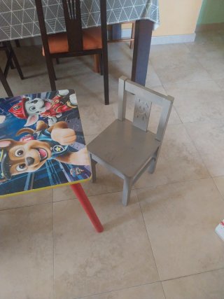 Mesa y 2 Sillas Infantiles Patrulla Canina