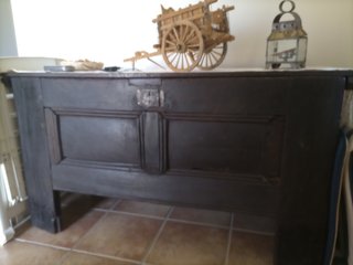 Baúl antiguo madera noble
