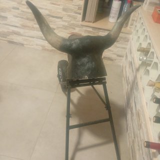 Carretón decorativo de toro