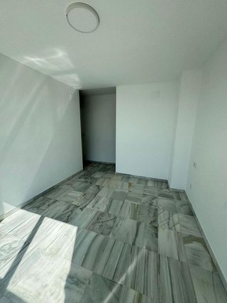 Piso en venta en Nueva Andalucía centro en Marbella