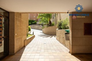 Piso en venta en Bola de Oro - Serrallo en Granada