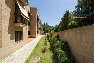 Piso en venta en Bola de Oro - Serrallo en Granada