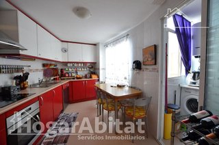Piso en venta en Tómbola en Alicante