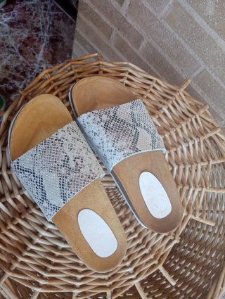 Sandalias de piel talla 37