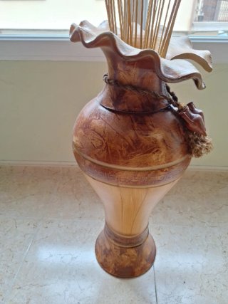 Jarrón de cerámica decorativo
