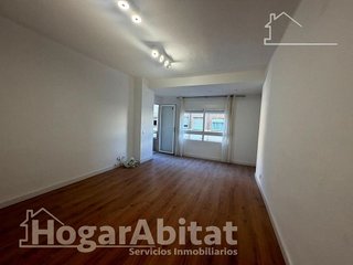 Piso en venta en Santa Bárbara en Llíria
