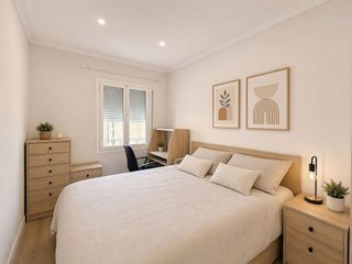 Piso en venta en Pradolongo en Madrid