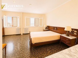 Piso en venta en Instituts - Universitat en Lleida