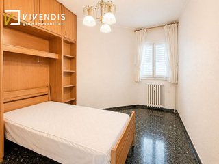 Piso en venta en Instituts - Universitat en Lleida