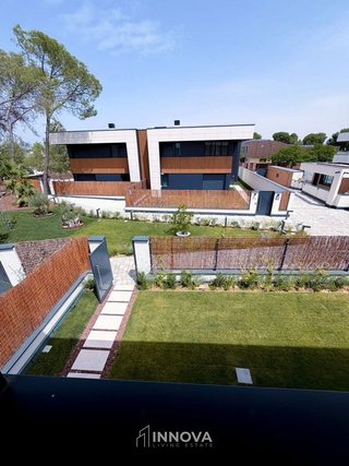 Casa pareada en alquiler en Zona Pueblo en Pozuelo de Alarcón