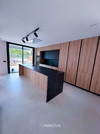 Casa pareada en alquiler en Zona Pueblo en Pozuelo de Alarcón