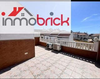 Chalet en venta en Hoya del Molino en Lucena