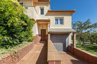 Chalet en venta en Otura