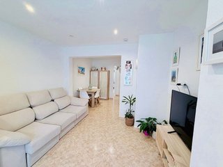 Casa adosada en venta en Castell (Es)