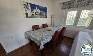 Piso en venta en Empuriabrava en Castelló d´Empúries