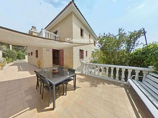 Chalet en venta en Eixample Residencial en Roda de Barà