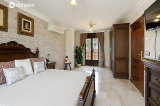 Casa pareada en venta en Ogíjares