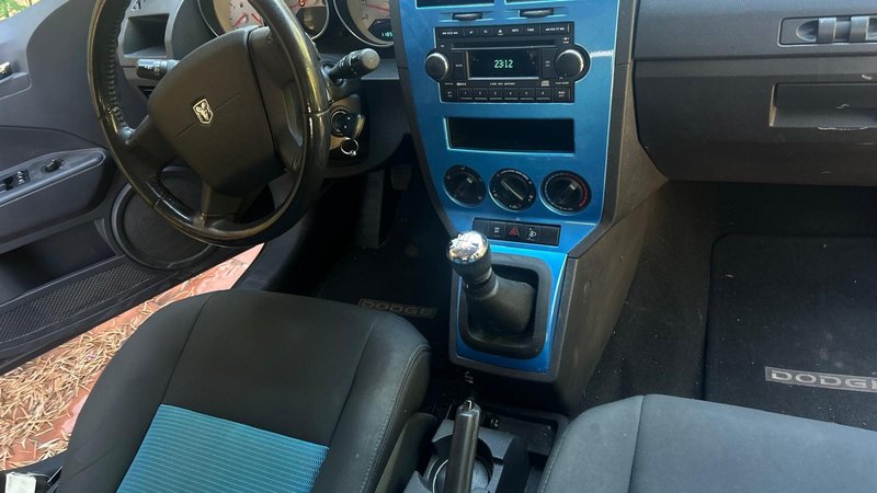 Dodge Caliber 2009 - foto 1