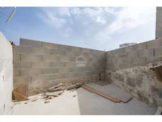 Casa adosada en venta en Maó en Mahón