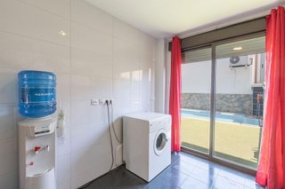 Casa adosada en venta en Pulianas