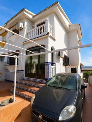 Chalet en venta en Padul