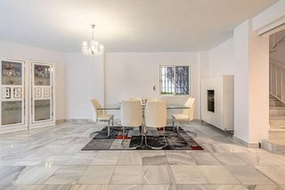 Casa adosada en venta en Los Naranjos - Las Brisas en Marbella