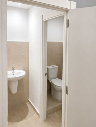 Local comercial en alquiler en Doctor Cerrada en Zaragoza
