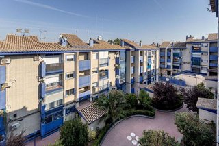 Piso en venta en Polígono Cartuja – La Paz en Granada