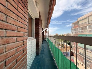Piso en venta en Campoamor en Alicante