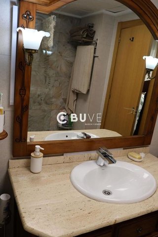 Piso en venta en Fraternidad en Elda